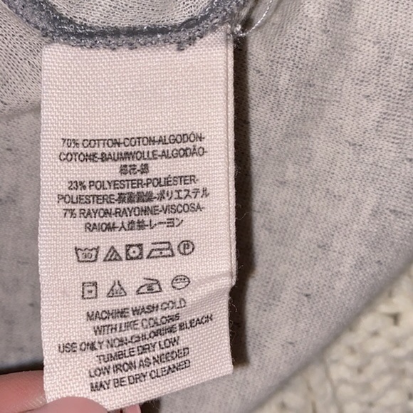 We the Free grey top size medium - Picture 6 of 7